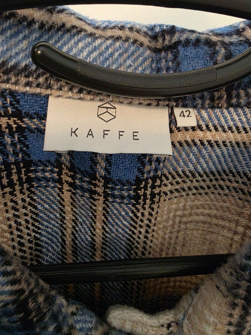Vestes: Karierte Jacke Kaffe – D'occasion à Rothenfluh par sel_j856 2