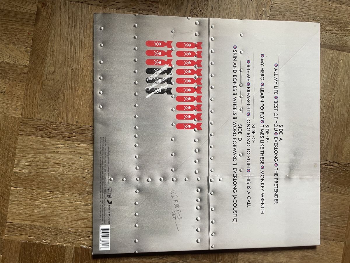 Schallplatten: Foo Fighters - Greatest Hits - Vinyl Record LP – Neu (gemäss Beschreibung) aus Zürich von  1