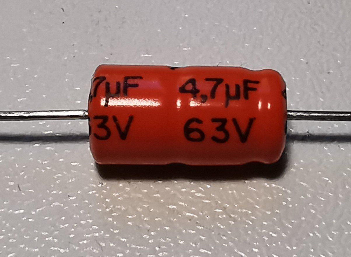 Siemens Elektronikbauteile: Elco Siemens 4.7µF 64 Volt – Neu (gemäss Beschreibung) aus Oberwangen b. Bern von Vittorio0 3