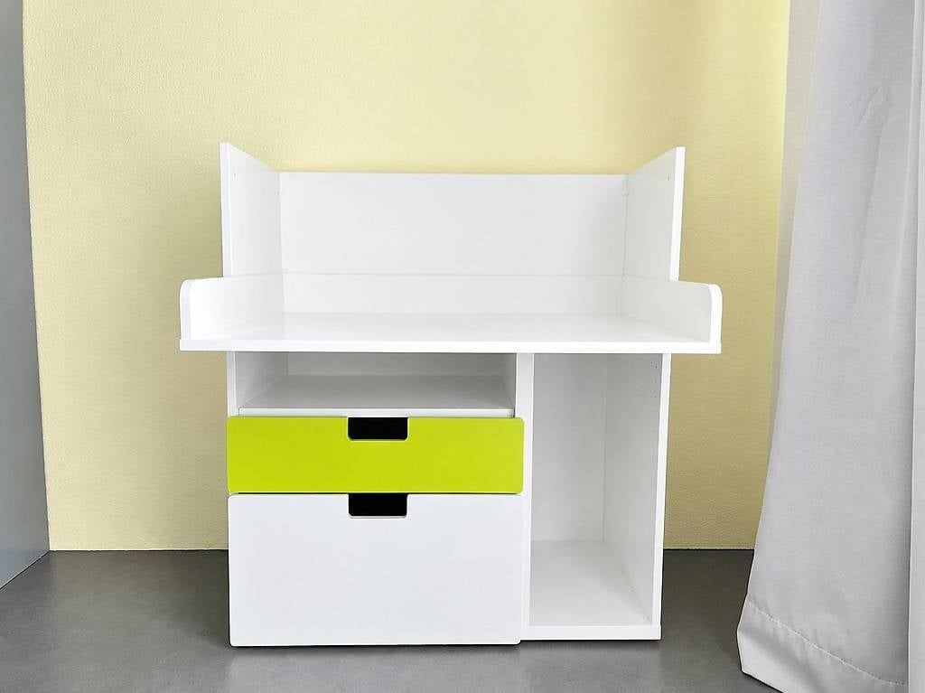 Scrivanie: Wickel-/Schreibtisch IKEA STUVA – Usato da Uetikon am See venduto da kun_6knp