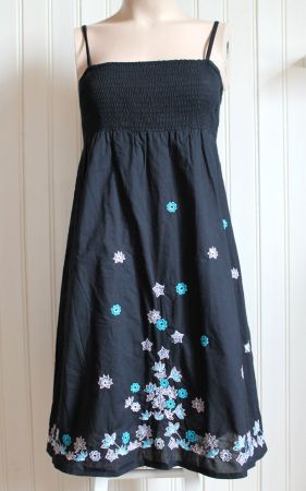 Trend * halblanges KLEID Blütenstickerei  36/38  S/M