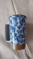 Retro Keramik Tasse mit Schmetterlingen - Vintage Look