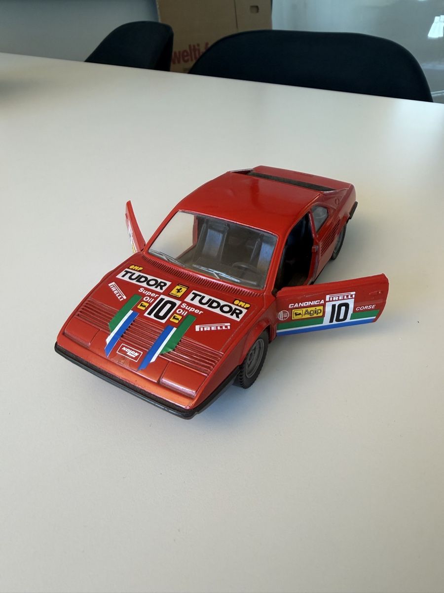 Polistil Modellini d'auto: Modell Polistil Ferrari Testarossa 1:25 – Nuovo (secondo la descrizione) da Zürich venduto da Marcelzn 1