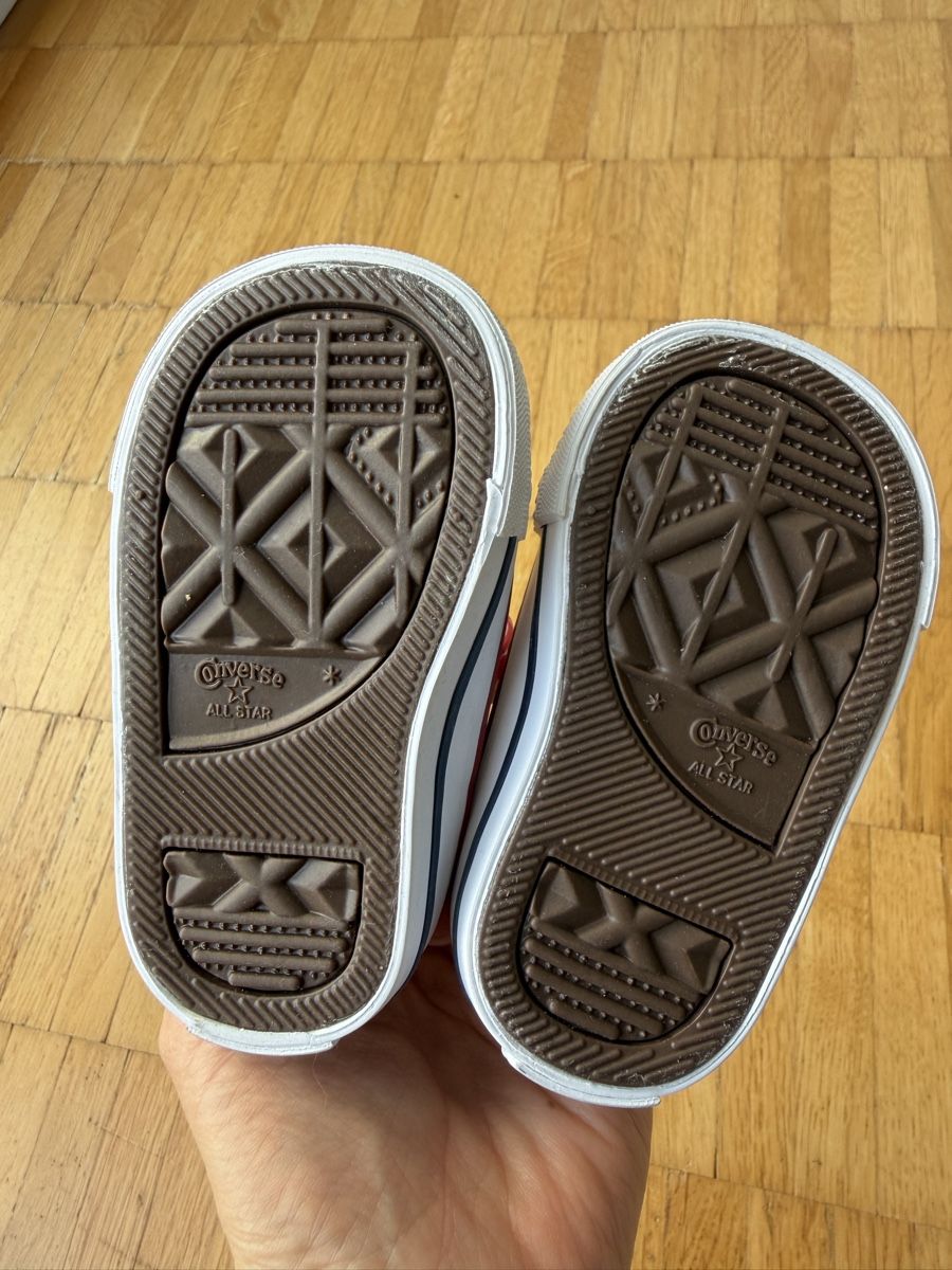 Converse Schuhe für Jungen: Converse All Star Original Babyschuhe – Neu (gemäss Beschreibung) aus Zürich von cmi_x9zf 2