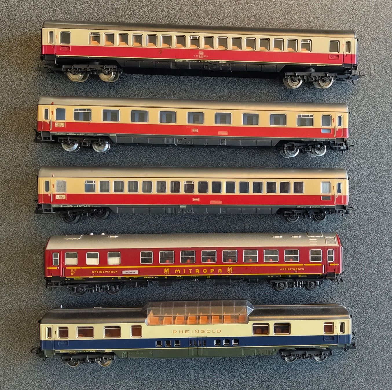 Trains électriques: 5x H0 DC Wagen - GRATIS VERSAND – D'occasion à Schaffhausen par superphilipp