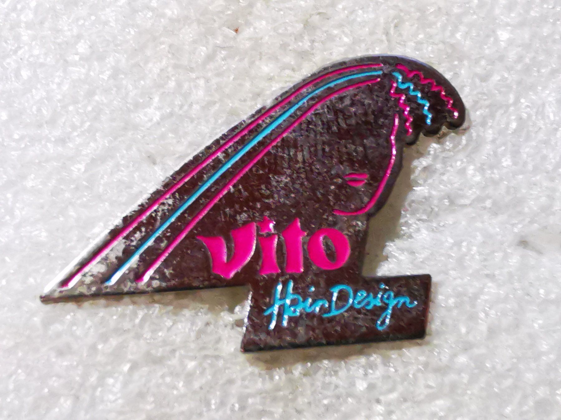 Plaquettes & Badges: Ansteckpin 94: Vito – D'occasion à Oppligen par Pin-Fall-Shop