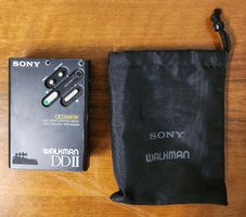 Vintage Sony Walkman WM-DDII Cassette Player + Hülle  Defekt