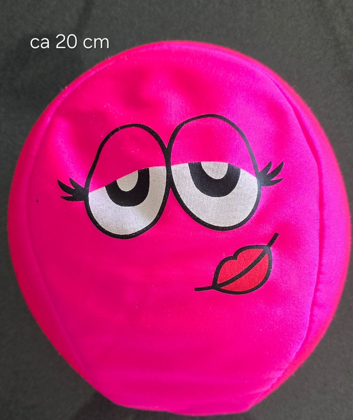 Spielzeuge: Pinker Ball mit Gesicht, ca. 20cm, Top Zustand! – Gebraucht aus Meggen von everydaysale