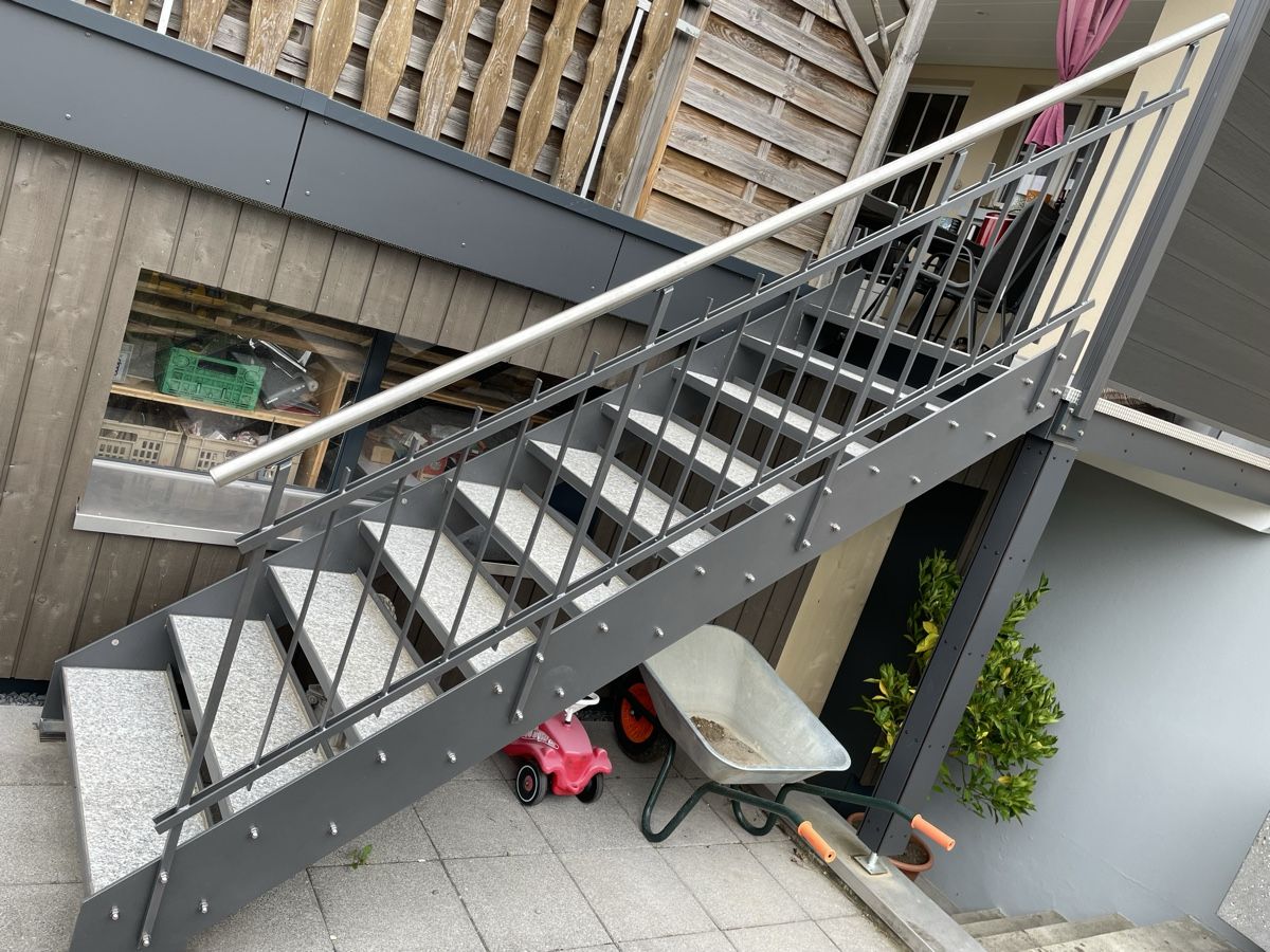 Balustrades: Treppengeländer – D'occasion à Nuglar par NuAdAn 1