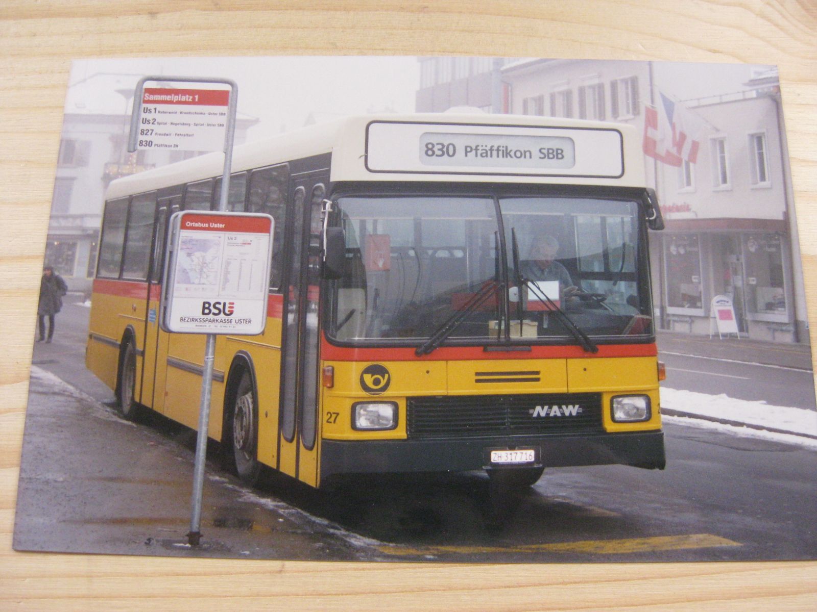 Cartoline postali: Foto Postauto Bahnhof Uster – Usato da Malters venduto da Marosko