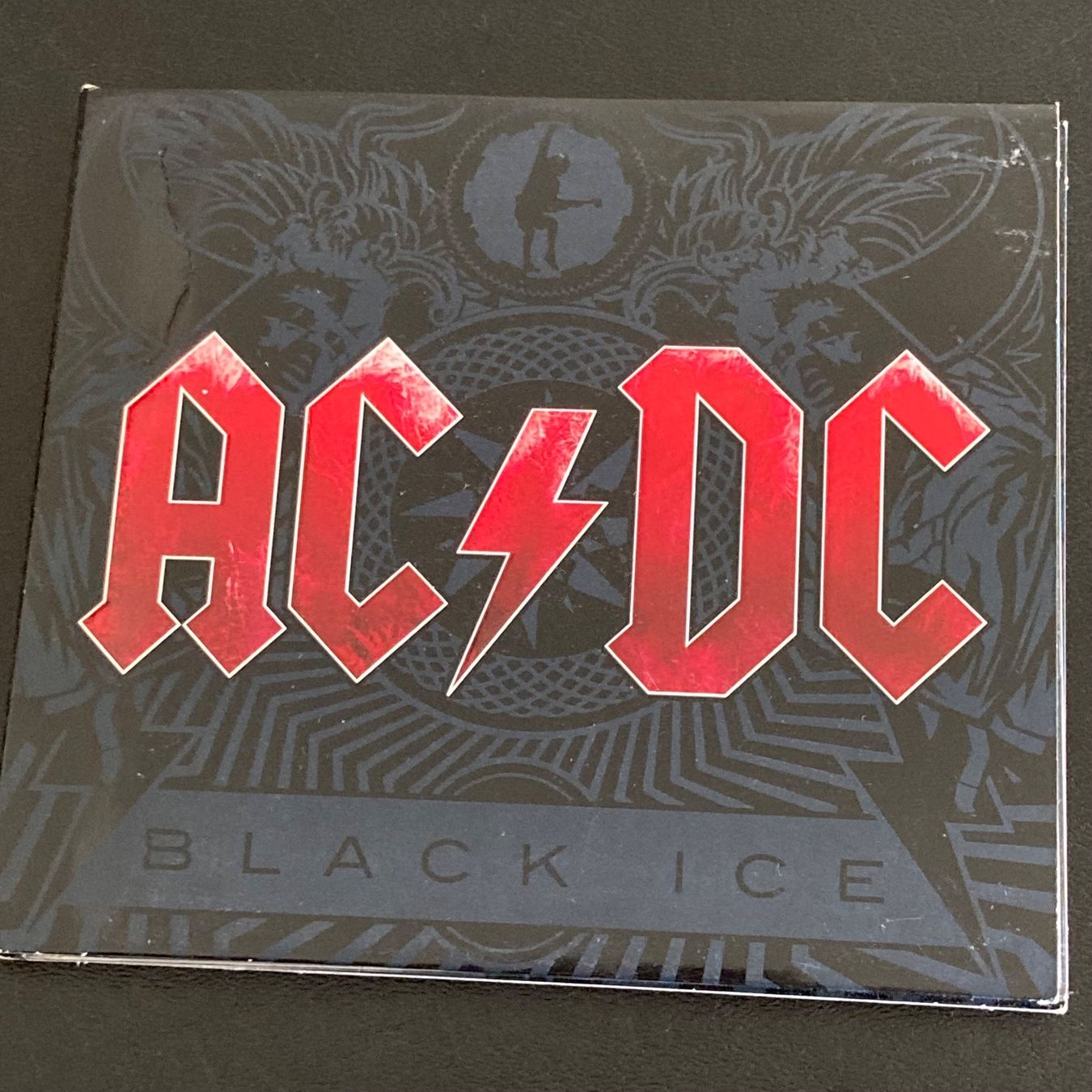 CD: AC/DC - Black Ice – Usato da Bern venduto da Ntsamina