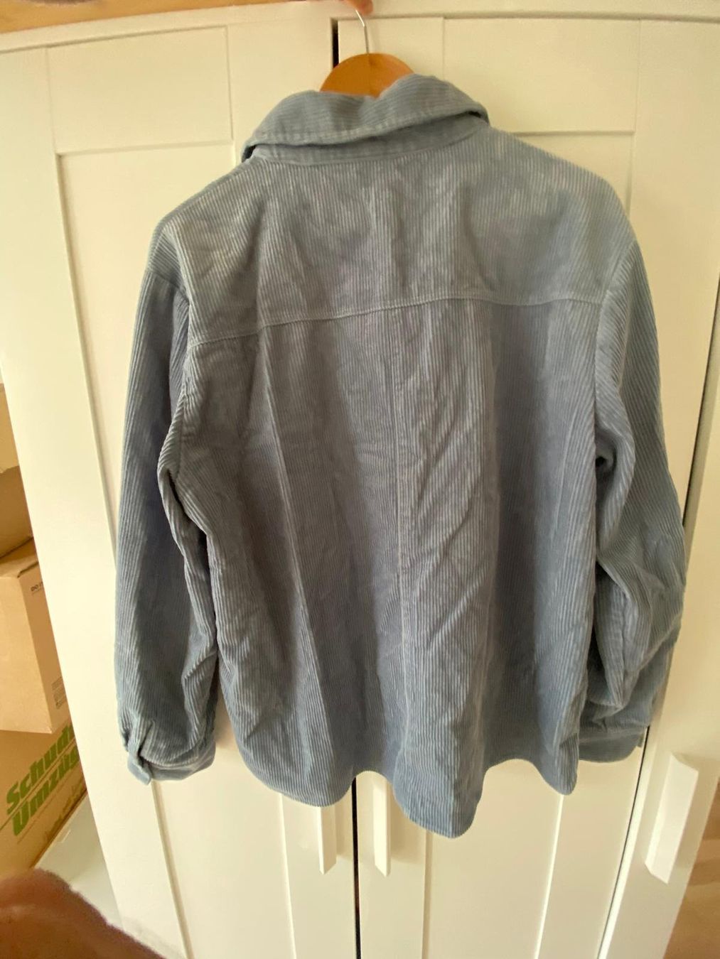 H&M Camicette: Cord Bluse hellblau von H&M Grösse M – Usato da Zürich venduto da Ma_Go 2