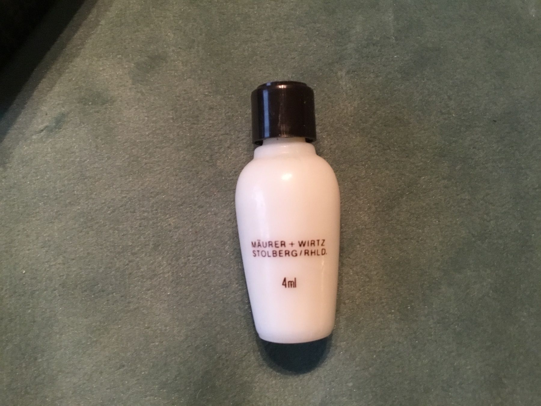 Profumi & Eau de Toilette: Miniature eau de Cologne Tabac original – Nuovo e nell'imballaggio originale da Le Landeron venduto da nic_8hd5 2