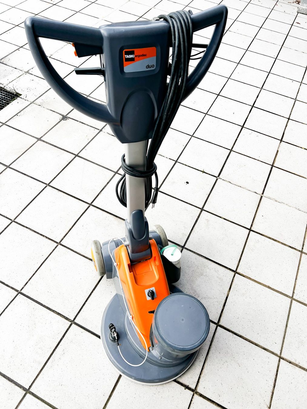 Tutte le macchine: Taski Ergodisc Duo Einscheibemaschine – Nuovo (secondo la descrizione) da Turbenthal venduto da Resther