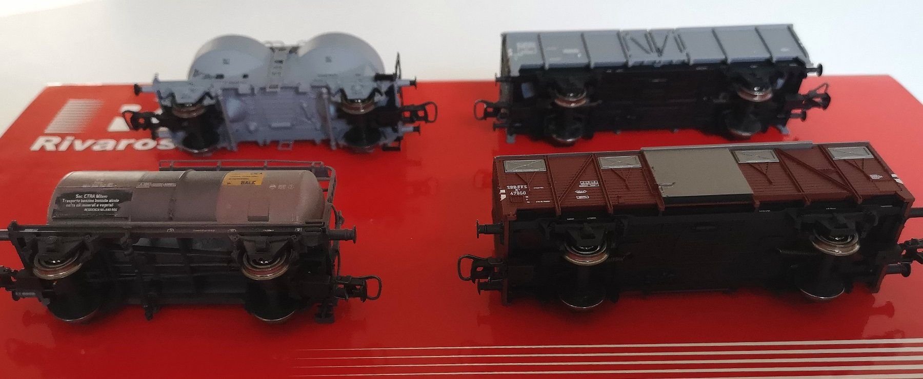 Rivarossi Modellini di ferrovie: Rivarossi Freight Set 125 Jahre Gotthard 4-unit set H0 – Nuovo (secondo la descrizione) da Rheinfelden venduto da Goggo5 3