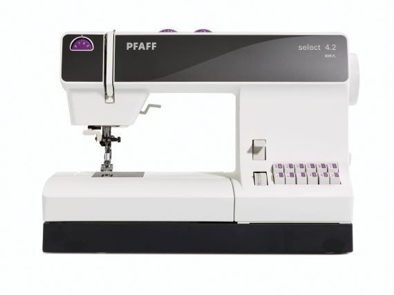 Pfaff Macchine da cucire: Nähmaschine PFAFF select 4.2, neu, mit Gratis-Versand. – Nuovo e nell'imballaggio originale da Olten venduto da Pat31
