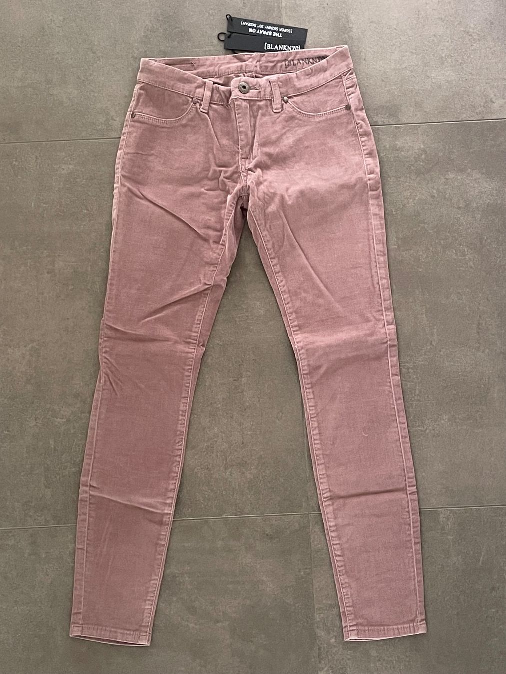 Jeans: BlankNYC Pants – Neuf avec emballage d'origine à Commugny par j1976 2