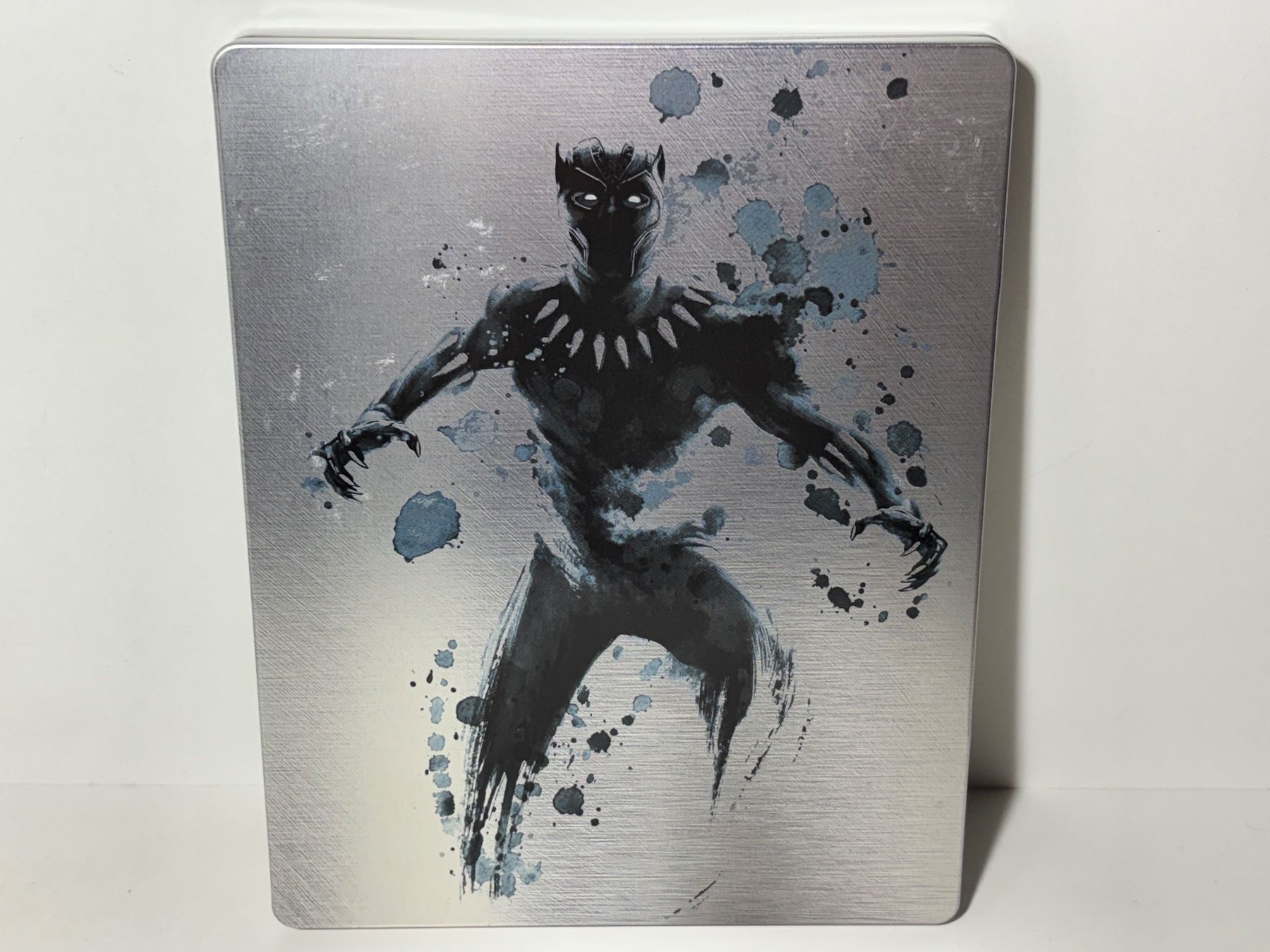 Tutti i DVDs: Black Panther Blu Ray 3D Steelbook – Usato da Wilderswil venduto da Sstriker