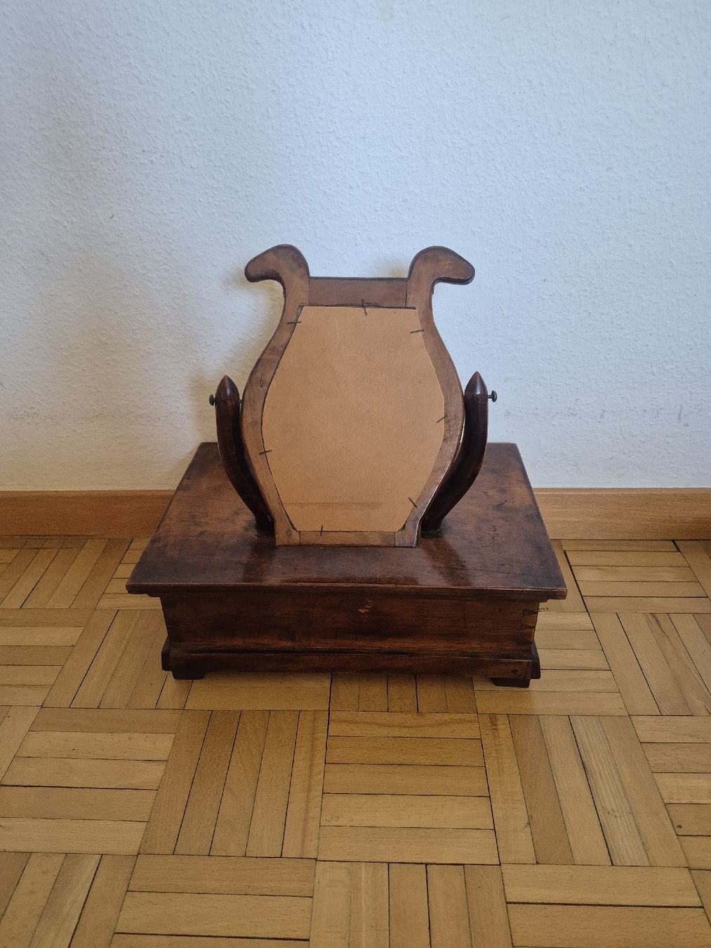 Tavoli da trucco: Tischspiegel mit Schublade Antik  – Usato da Bern venduto da san_kcw5 2