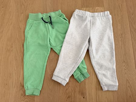 2x Hose Gr. 98/104