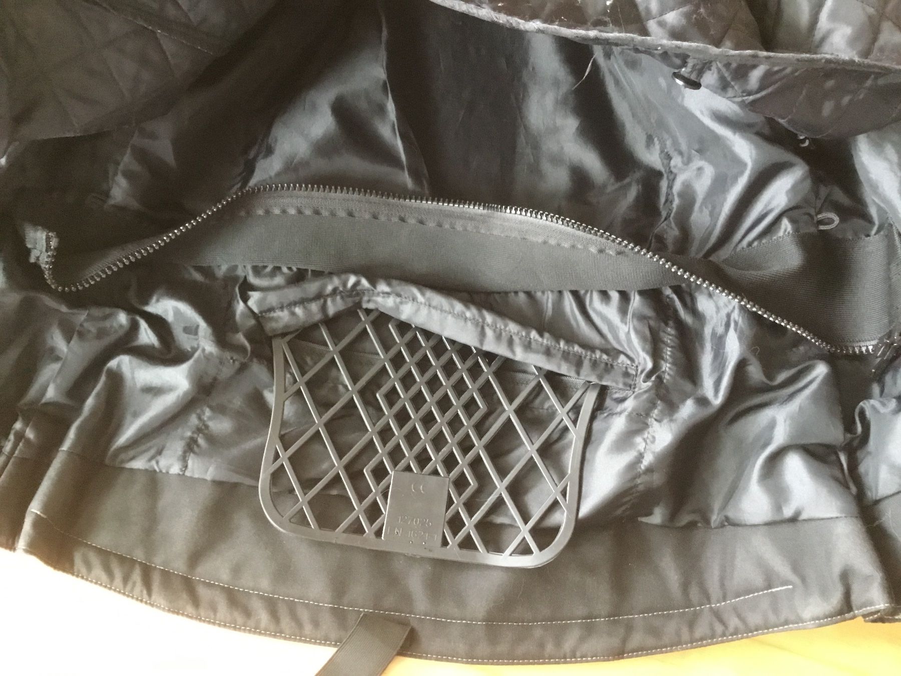 Rukka Giacche: Motorradjacke, Rukka Gore-Tex, Grösse 44 – Usato da Kerzers venduto da Georges3210 3