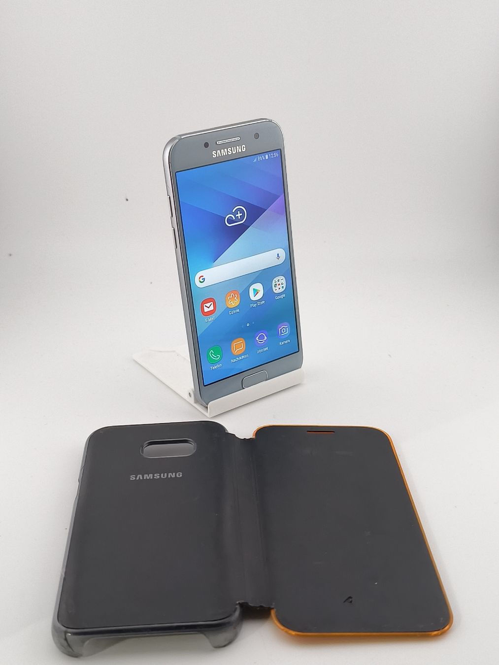 Samsung Handys / Smartphones: Samsung Galaxy A3 2017 – Gebraucht aus Romanshorn von TOPPRICEE 3
