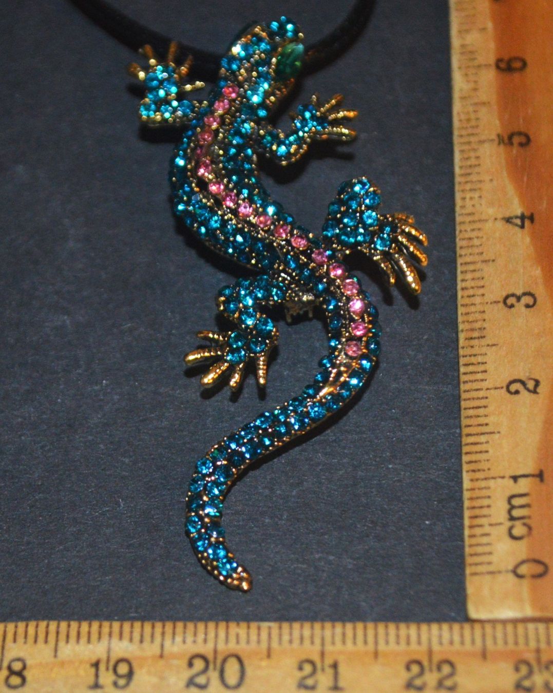 Spille & Fermagli: Brosche oder Halskette L-6691 – Eidechse mit Strass – Nuovo e nell'imballaggio originale da Goldiwil (Thun) venduto da han_v5b7 2