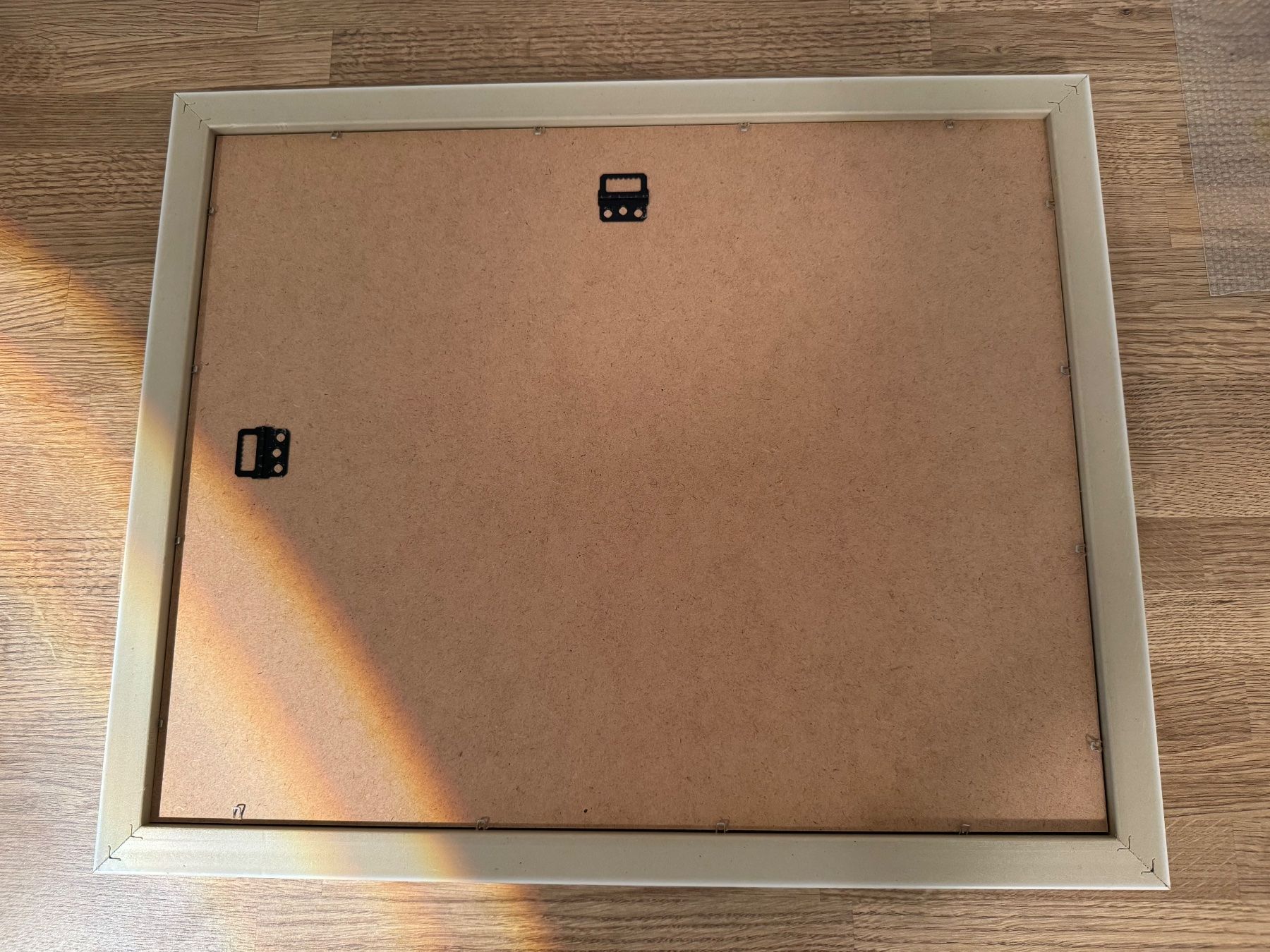 Spiegel: Miroir sur cadre en bois blanc – Neu (gemäss Beschreibung) aus Zürich von lcg_898x 1