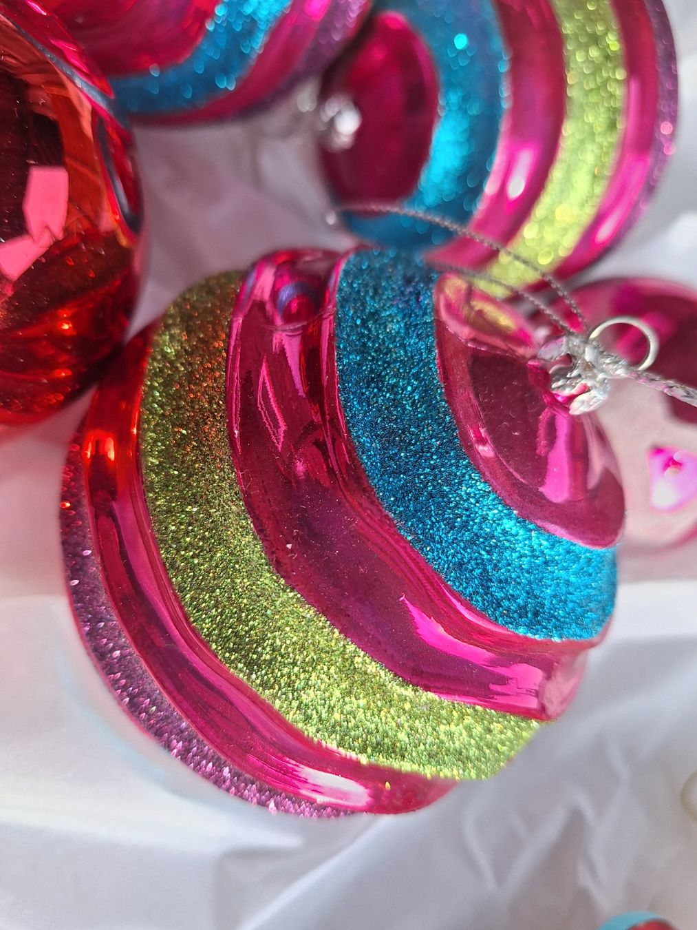 Tutte le decorazioni: 5 STK BUNTE WEIHNACHTSBAUMKUGELN CHRISTBAUMKUGELN – Usato da Huttwil venduto da Kunterbuntli 1
