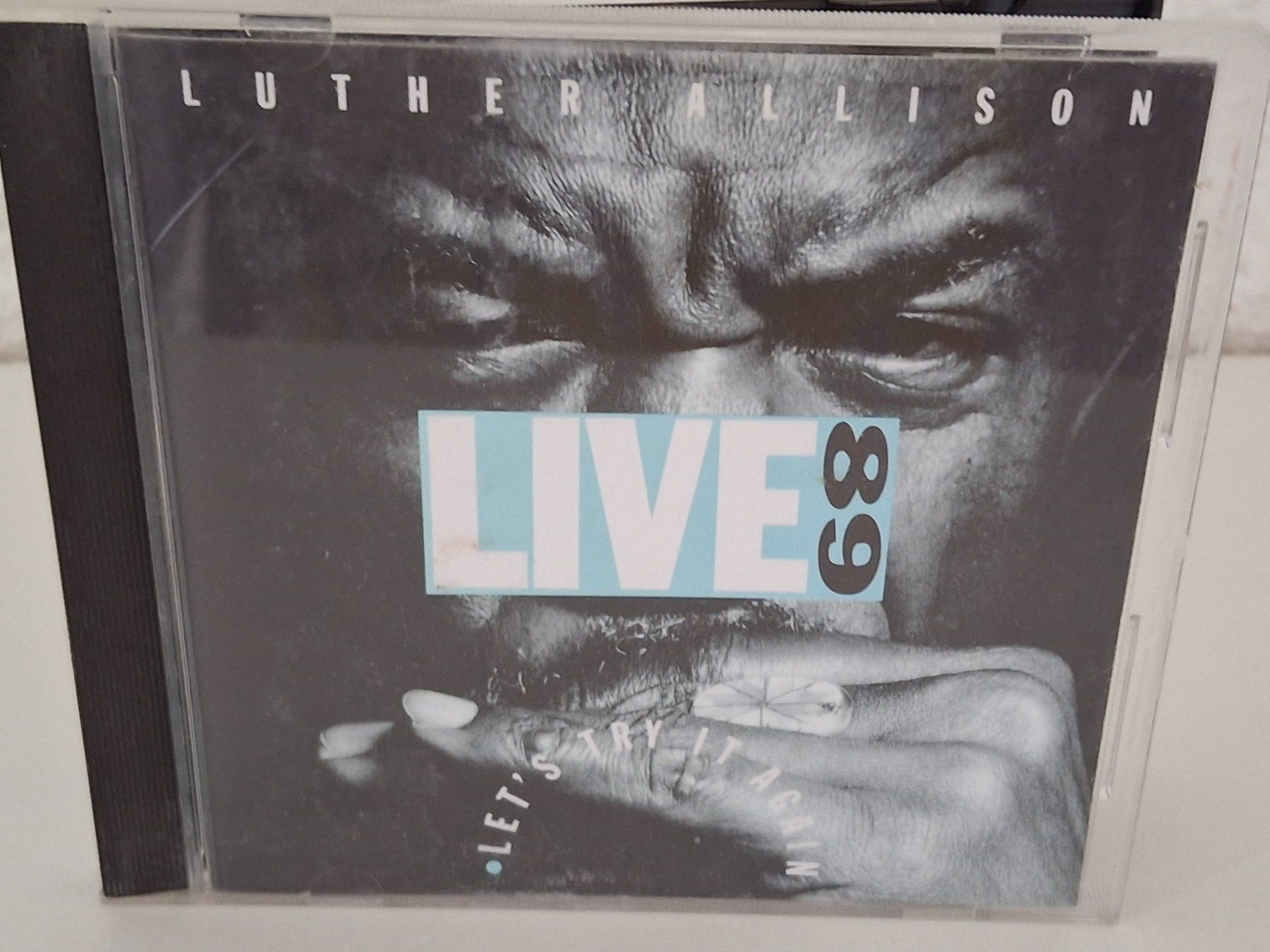 CD: CDLuther Allison -  Live 89 Let's Try It Again – Usato da Aarberg venduto da Jackup1