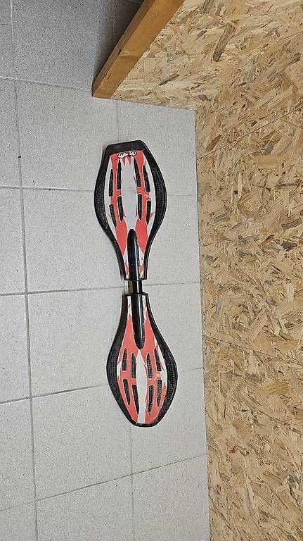 Skateboards: Wave-bord – Usato da Haute-Nendaz venduto da Valmuinn 1