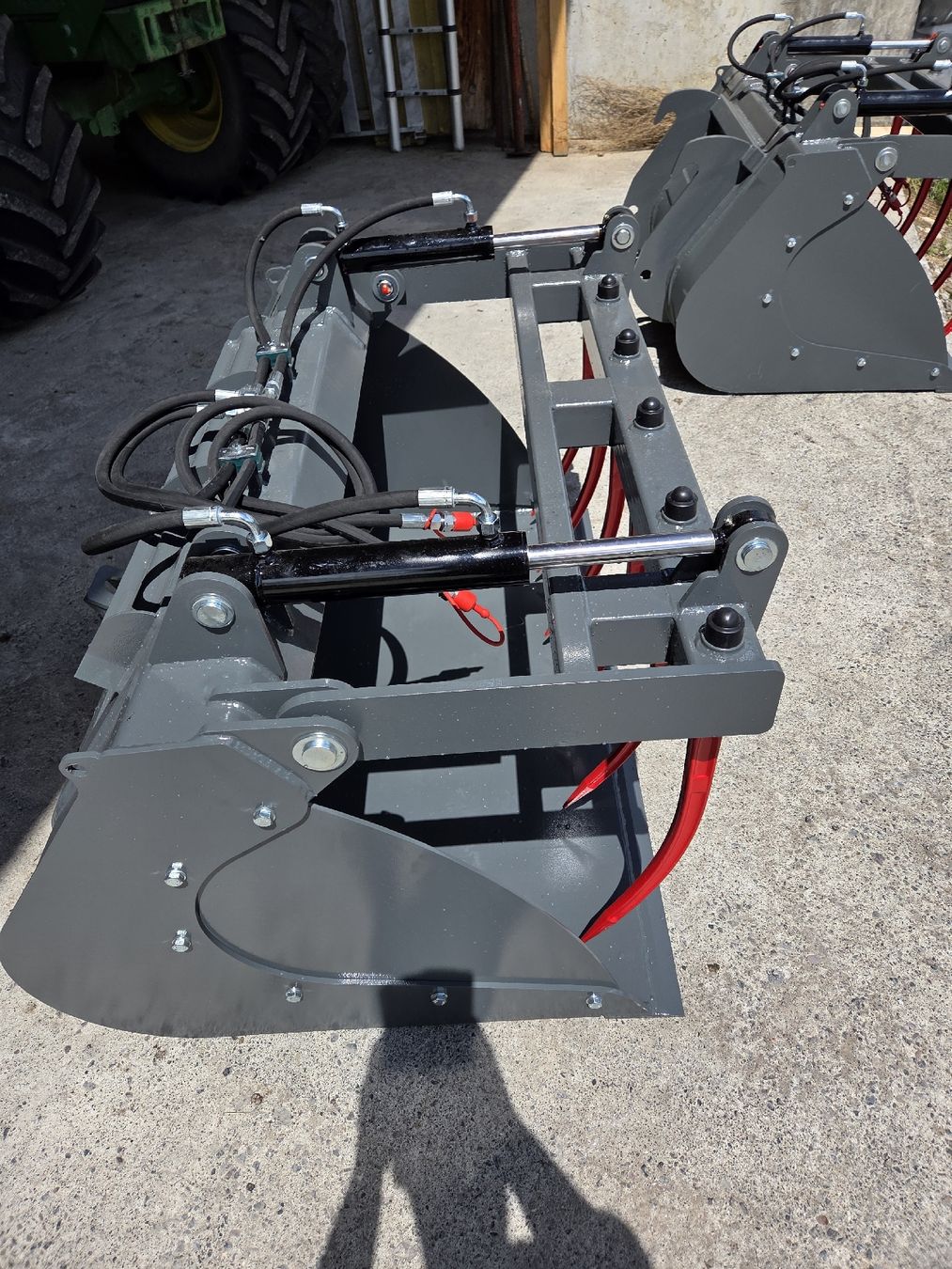 Weidemann Chargeur de ferme: Neue Krokoschaufel 1.3m Weidemann – Neuf (Voir description) à Unteriberg par Prinz011