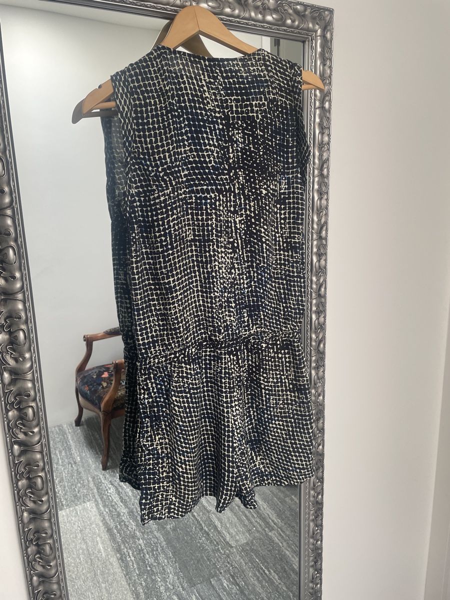 H&M Jumpsuits: H&M summer Playsuit, Size 36, Viscose – Gebraucht aus Sementina von NinaDel 4