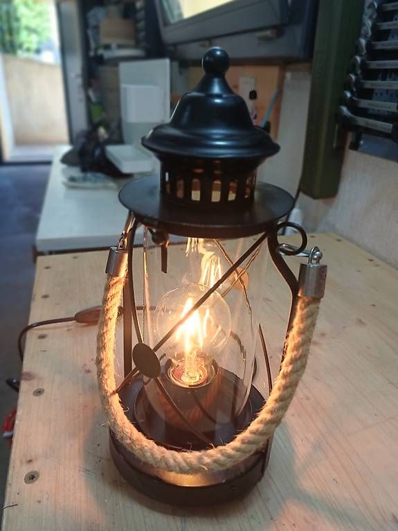 Lampade: 2 Lampes de chevet / table style lanterne – Usato da Ferreyres venduto da Geek_Inside 2