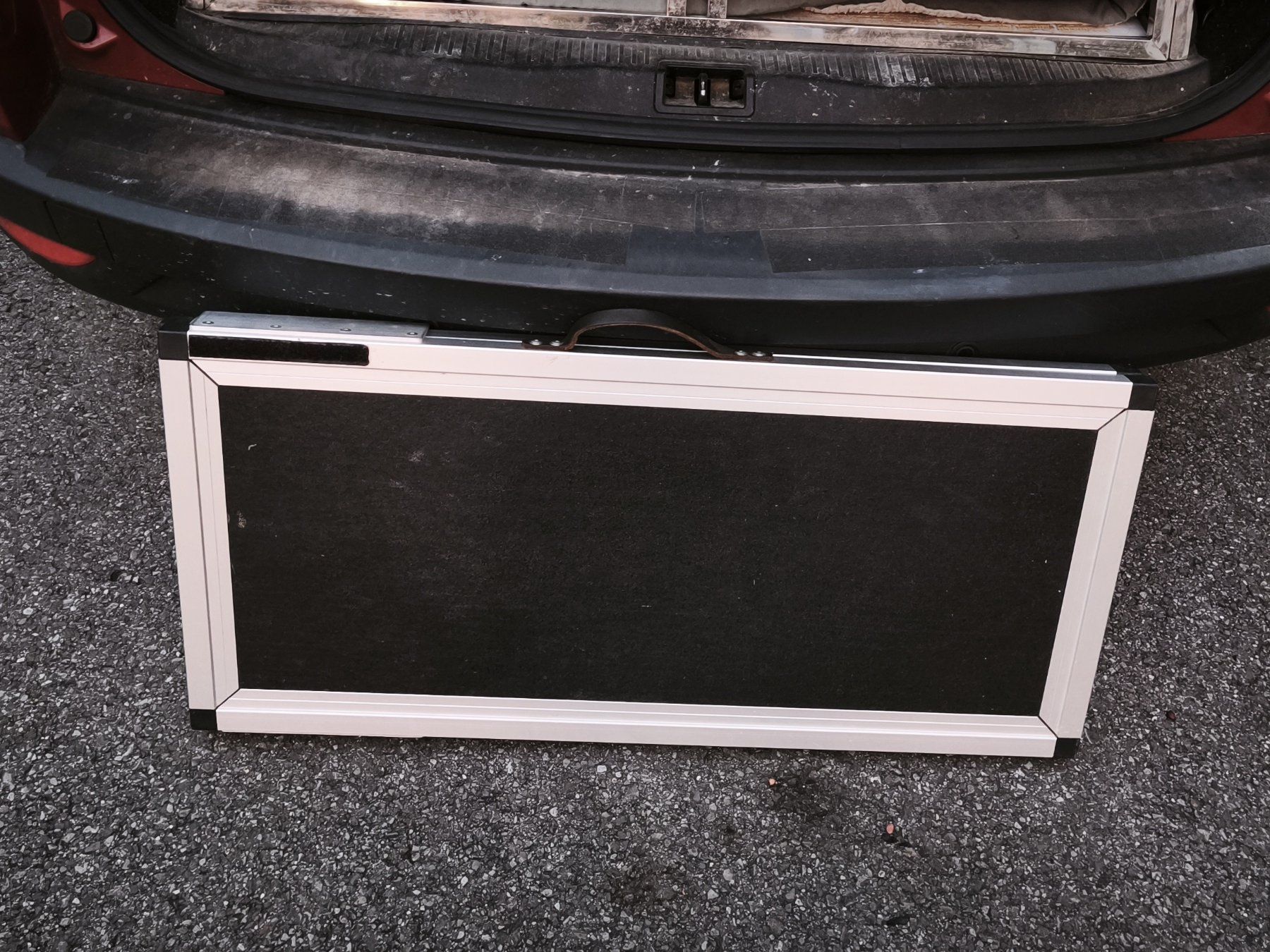 Cages, transport & sécurité: Hunderampe Aluminium zusammenschiebbar – D'occasion à Luzern par Raui 4