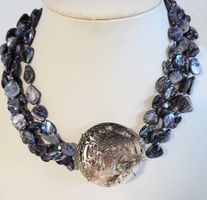HalsCollier mit Muschelkernperlen Perlmutter Schliesse
