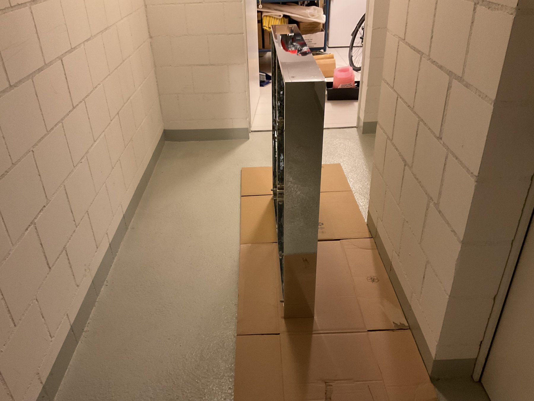 Ikea Spiegelschränke: Spiegelschrank – Neu (gemäss Beschreibung) aus Killwangen von cherubim13 3