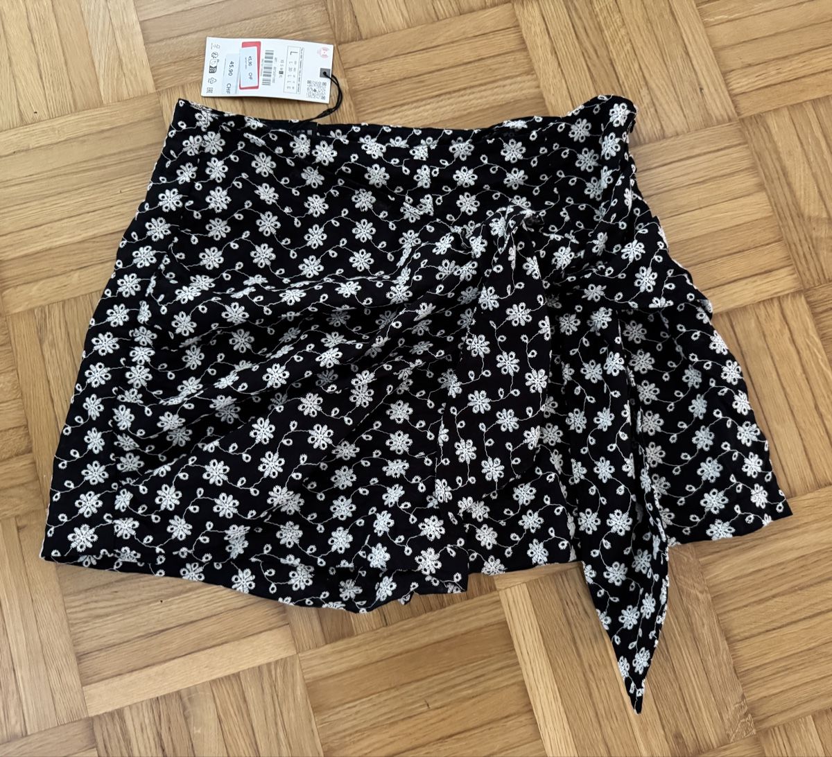 Zara Gonne: ZARA Hosenrock Gr. L – Nuovo e nell'imballaggio originale da Wetzikon ZH venduto da tuna83 2
