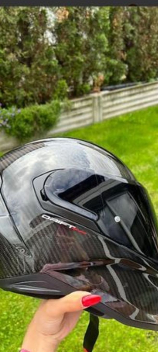 Caschi & visiere: bellissimo casco CABERG DRIFT EVO CARBON – Usato da Solduno venduto da mfr_9nfv 1