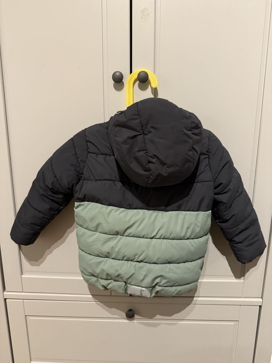 Jacken & Mäntel: Winterjacke Grösse 86 – Gebraucht aus Veltheim AG von N377Y 1