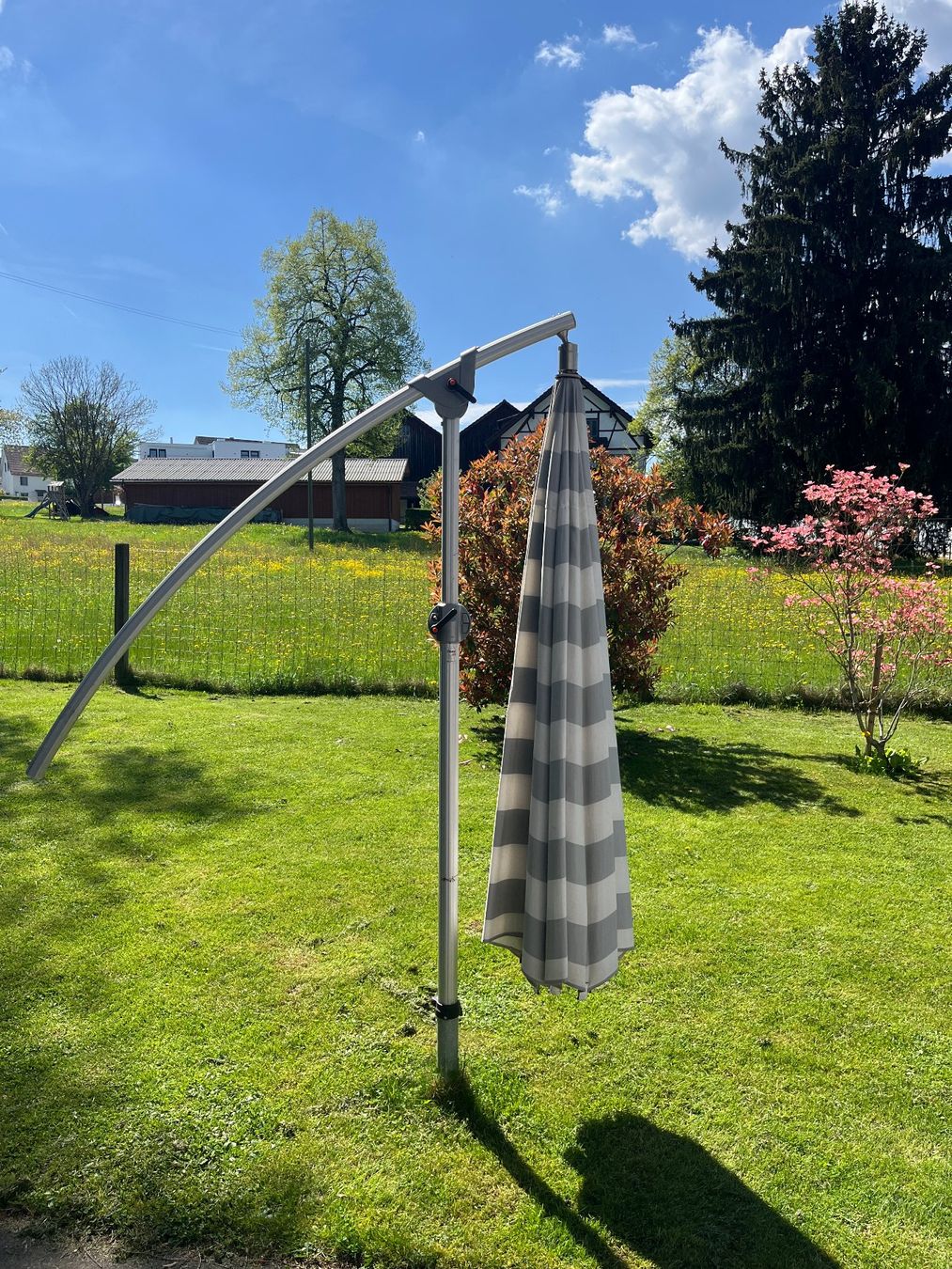 Glatz Ombrelloni: Sonnenschirm GLATZ Pendalex V+ 320 cm – Usato da Niederglatt ZH venduto da chroemle 5
