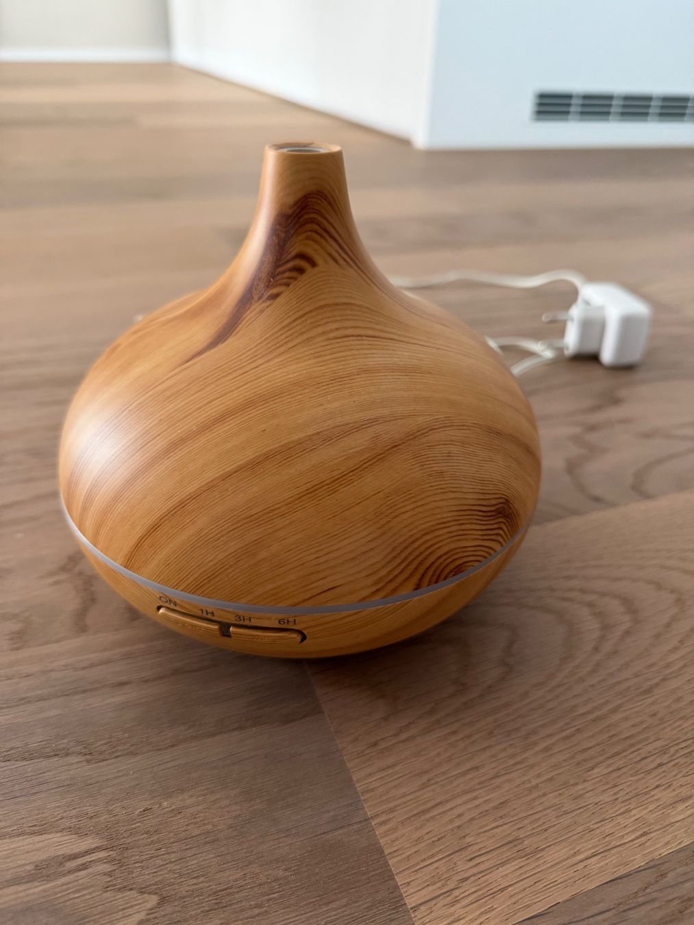 Diffusori di oli essenziali: Victsing Aroma Diffuser mit 6 Ätherischen Ölen – Usato da Kloten venduto da canela9