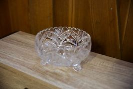 Handgeschliffene Kristallglas Schale mit Füssen