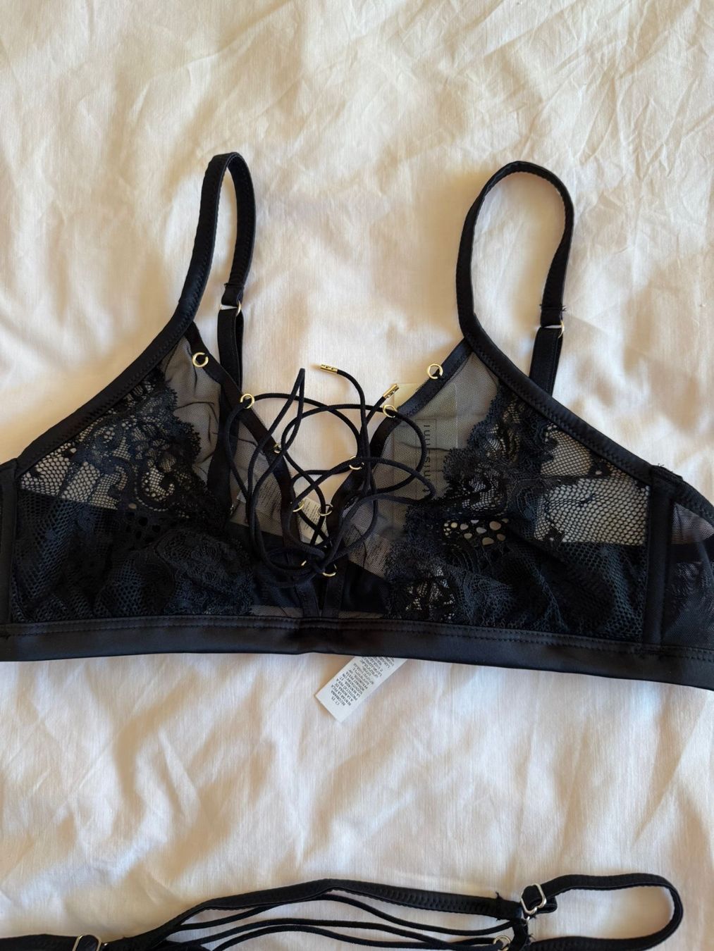 Intimissimi Altra biancheria intima: Intimissimi Bra size 3B New with Tag – Nuovo e nell'imballaggio originale da Muzzano venduto da Sidney_3
