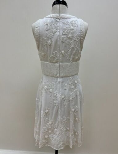 French Connection Kleider: french connection beaded sequinned dress white size M midi – Gebraucht aus Steinhausen von nwe_t8nj 3