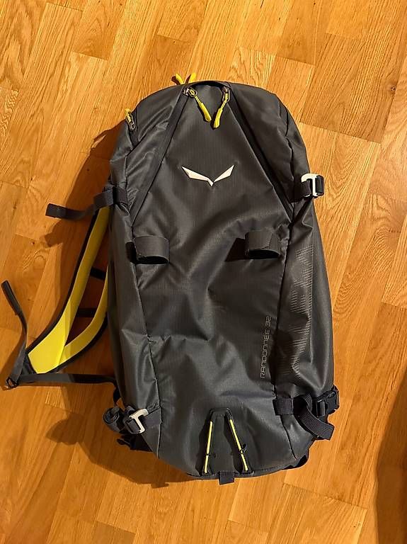 Salewa Zaini: Sac à dos randonnée/freeride – Usato da Romanel-sur-Morges venduto da coeytaux