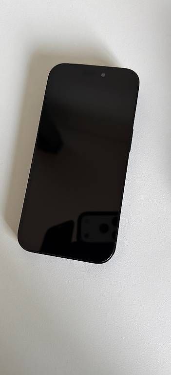 Telefoni cellulari / Smartphones: iPhone 14Pro 256GB – Usato da St. Gallen venduto da Dvoelkle4