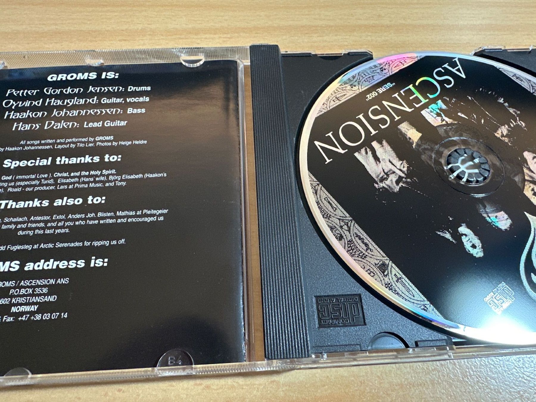 CD: Groms – Ascension – Usato da Rikon im Tösstal venduto da Alpenmutz 2