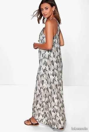 Boohoo Chiffon-Kleid Größe L (14)