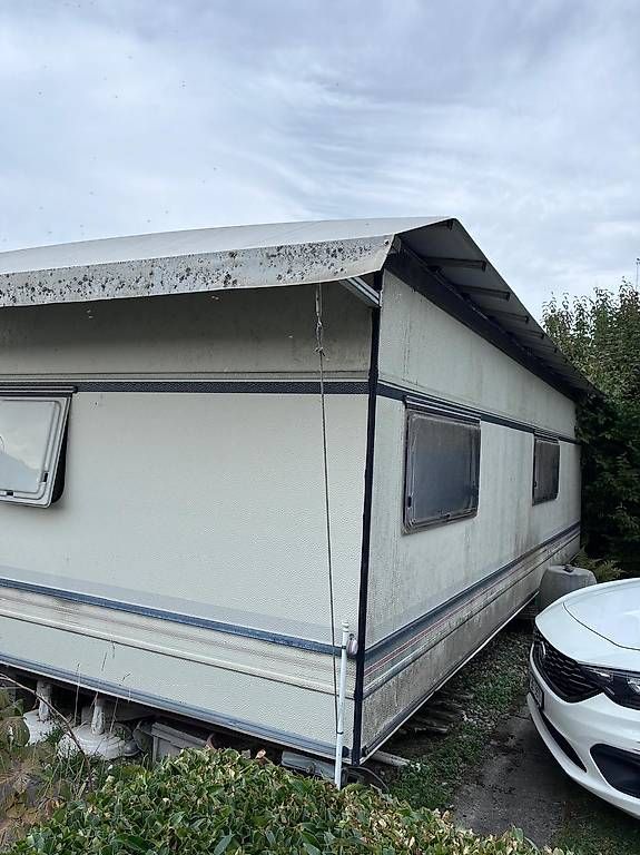 Camping Fahrzeuge: Wohnwagen zu verschenken – Gebraucht aus Itingen von Haefi